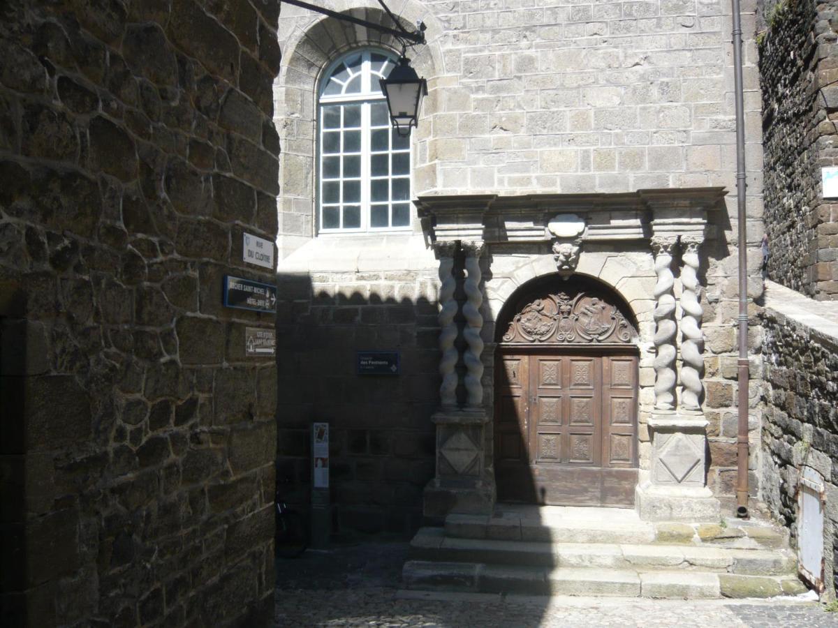 Le Petit St Clair Apartman Le Puy-en-Velay Kültér fotó