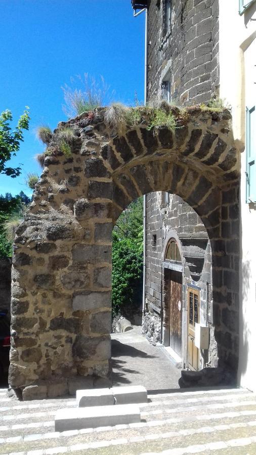 Le Petit St Clair Apartman Le Puy-en-Velay Kültér fotó